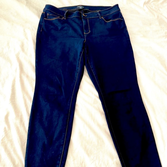 Jones New York stretchy jeans 20W like new deep indigo blue soft stretchy - Picture 1 of 9